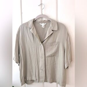 H&M Beige Button-Up Boxy Blouse, Sz S